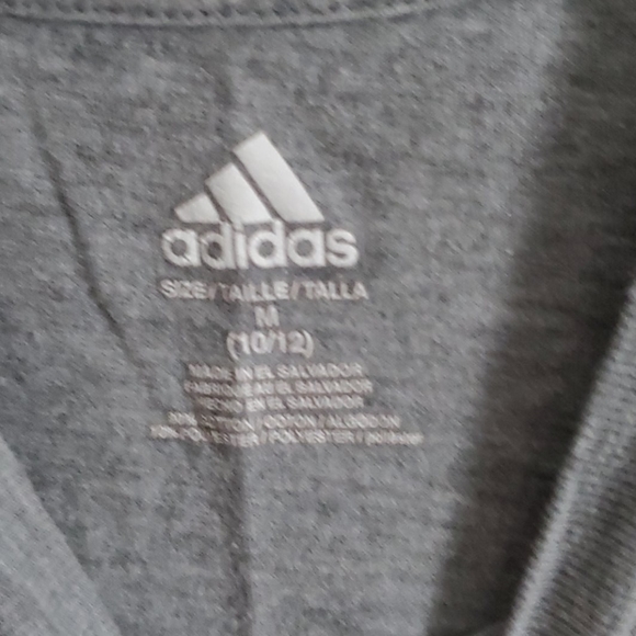 Graphic tee - Picture 2 of 2